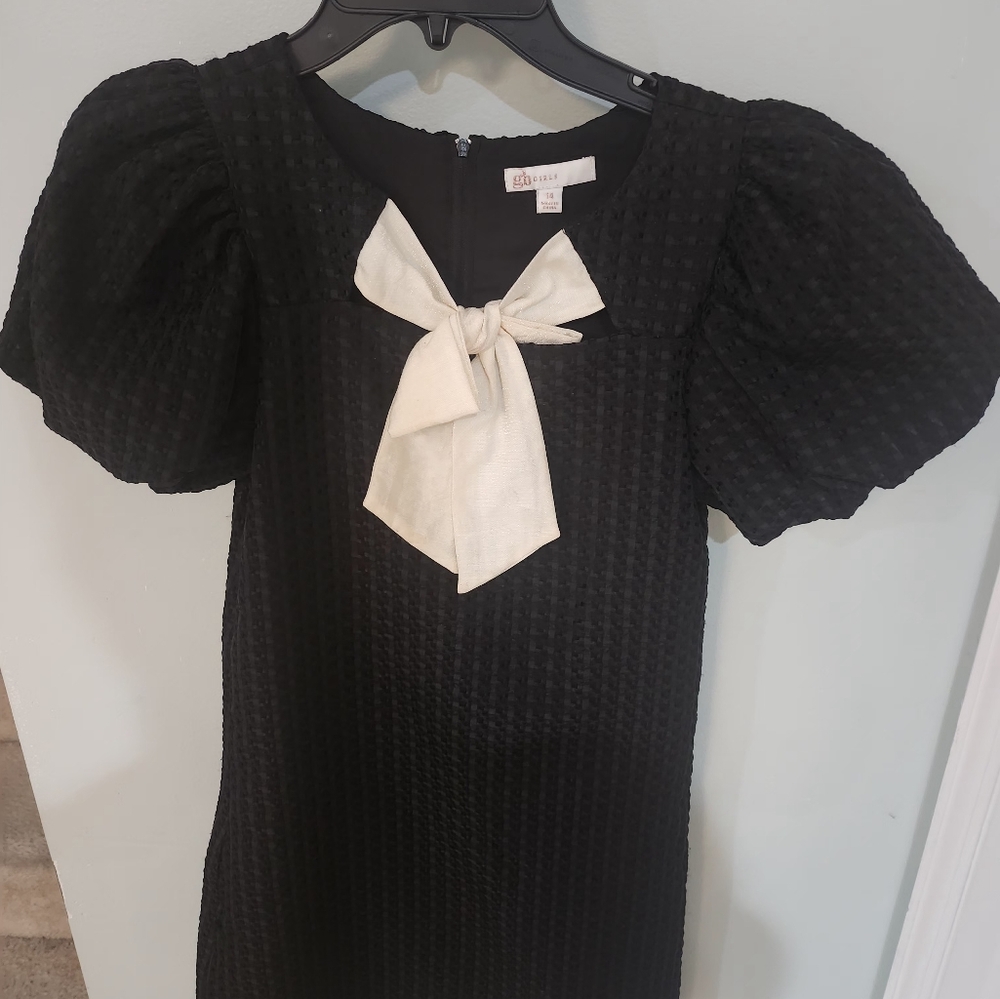 Girls dress size 14